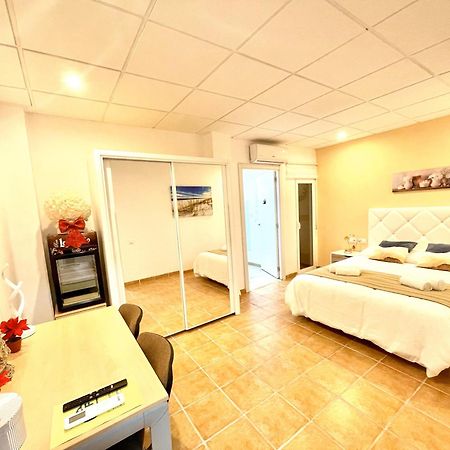 Lovely Apartment Near Beach & Science City Valencia Exteriör bild