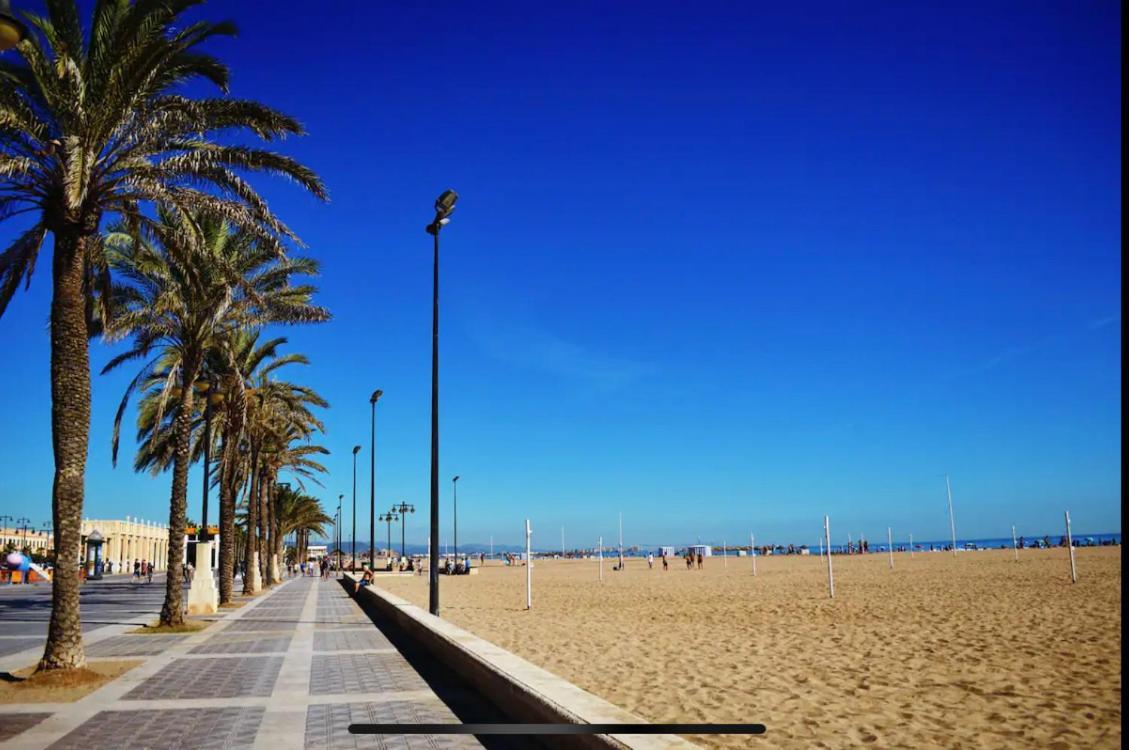 Lovely Apartment Near Beach & Science City Valencia Exteriör bild