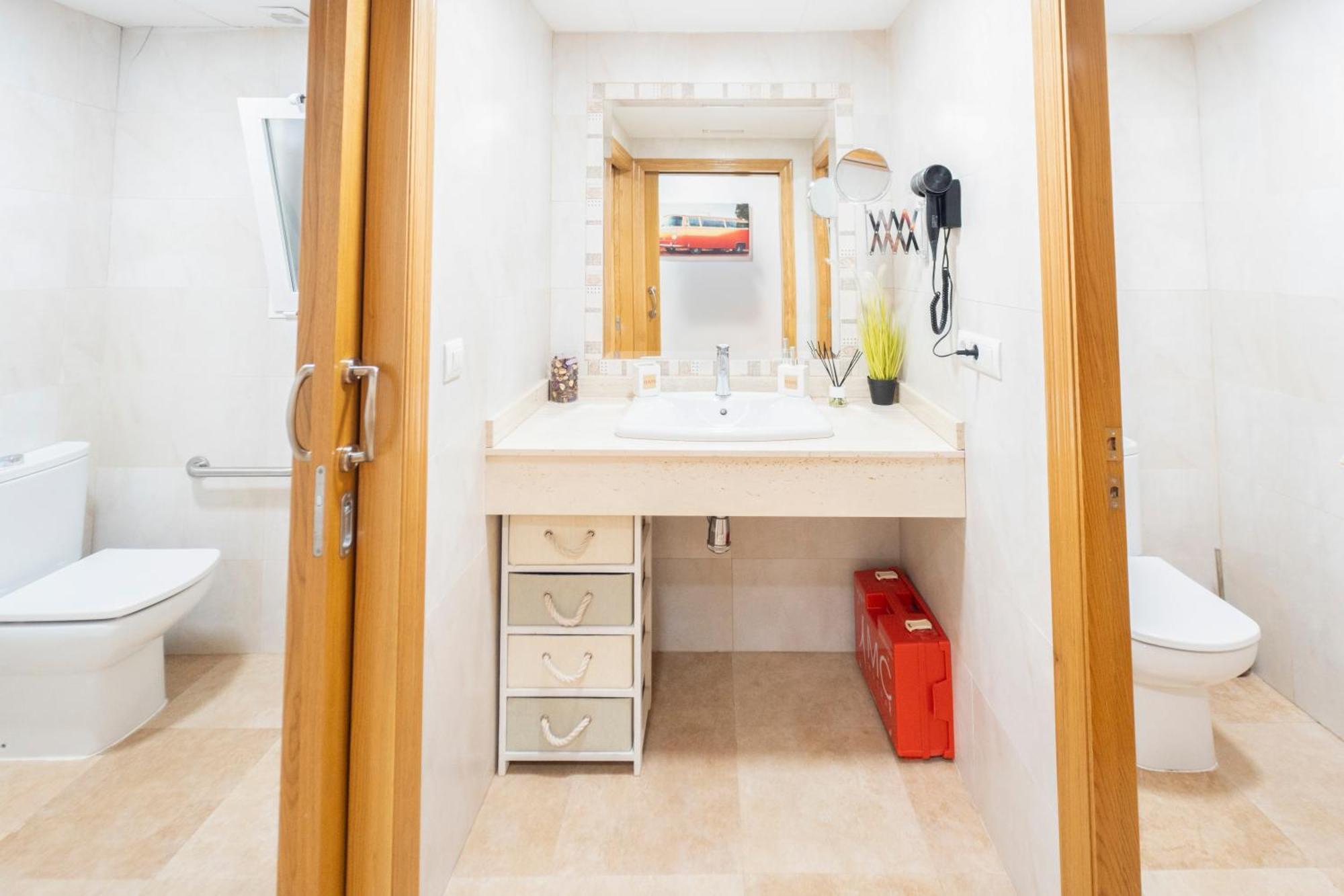 Lovely Apartment Near Beach & Science City Valencia Exteriör bild