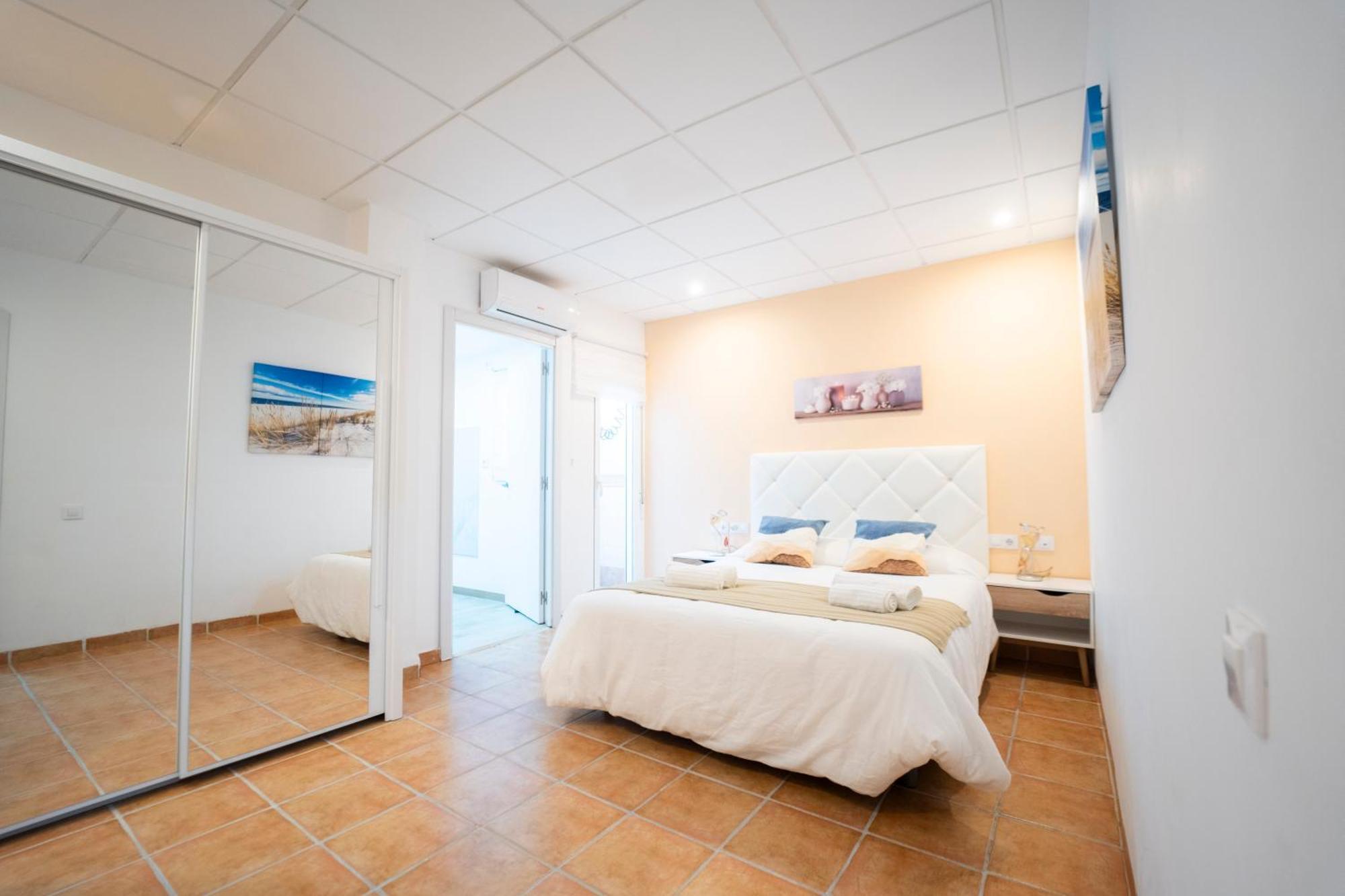 Lovely Apartment Near Beach & Science City Valencia Exteriör bild